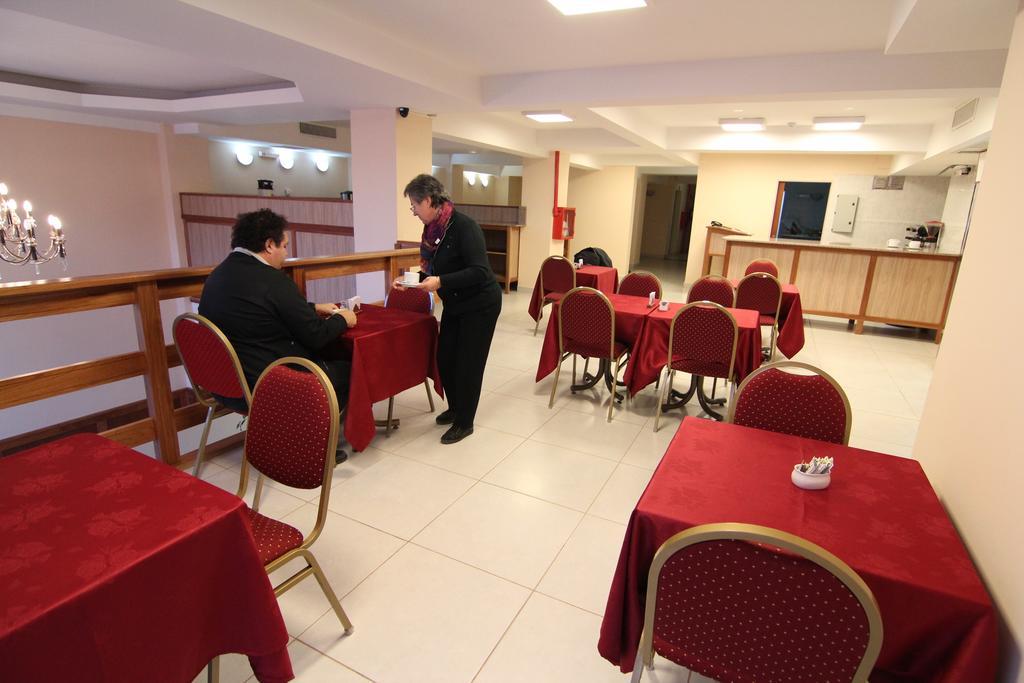 Hotel El Cortijo Neuquen Ngoại thất bức ảnh