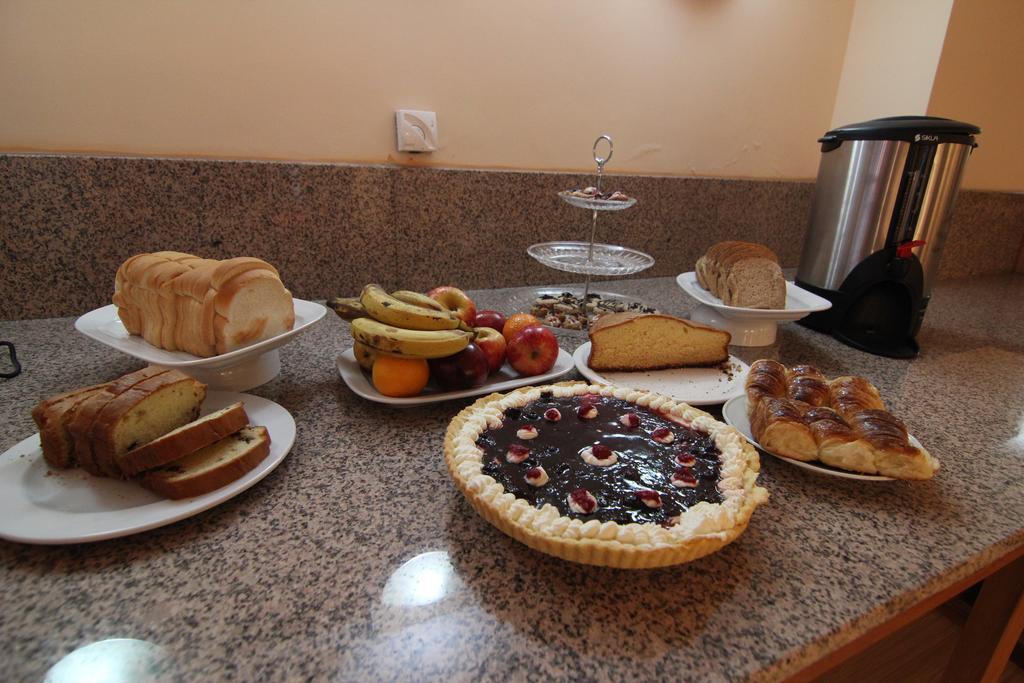 Hotel El Cortijo Neuquen Ngoại thất bức ảnh