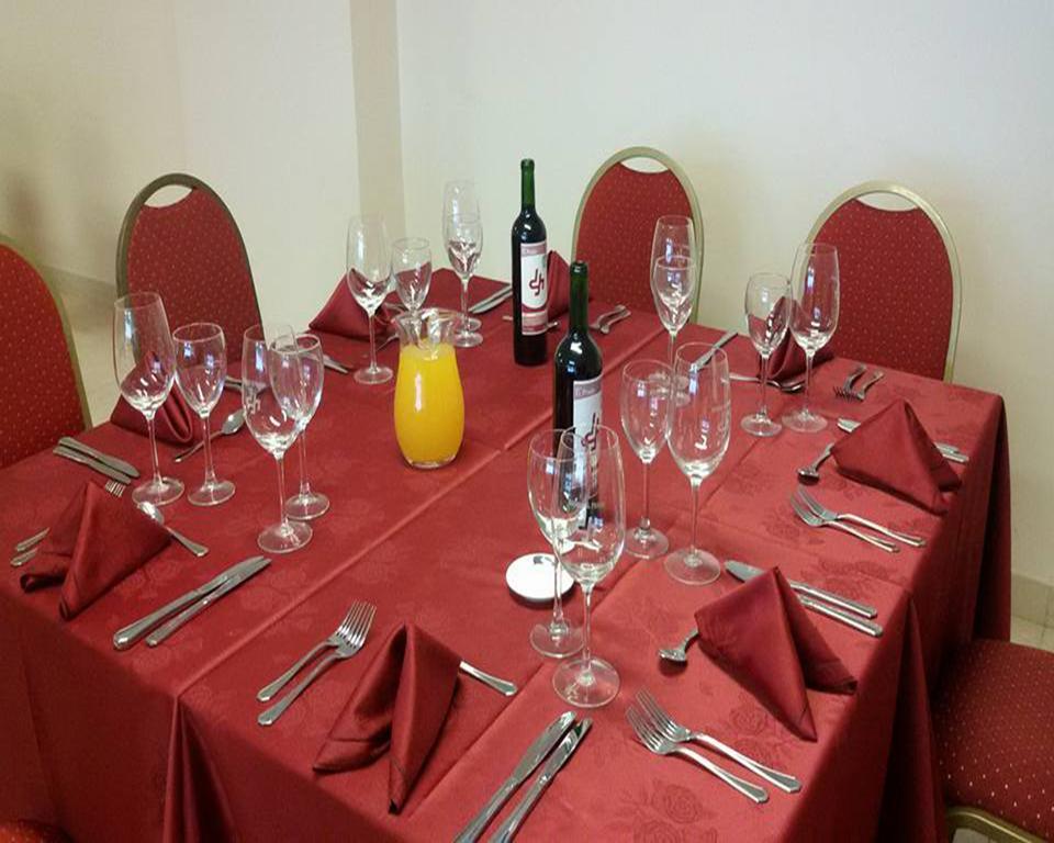 Hotel El Cortijo Neuquen Ngoại thất bức ảnh