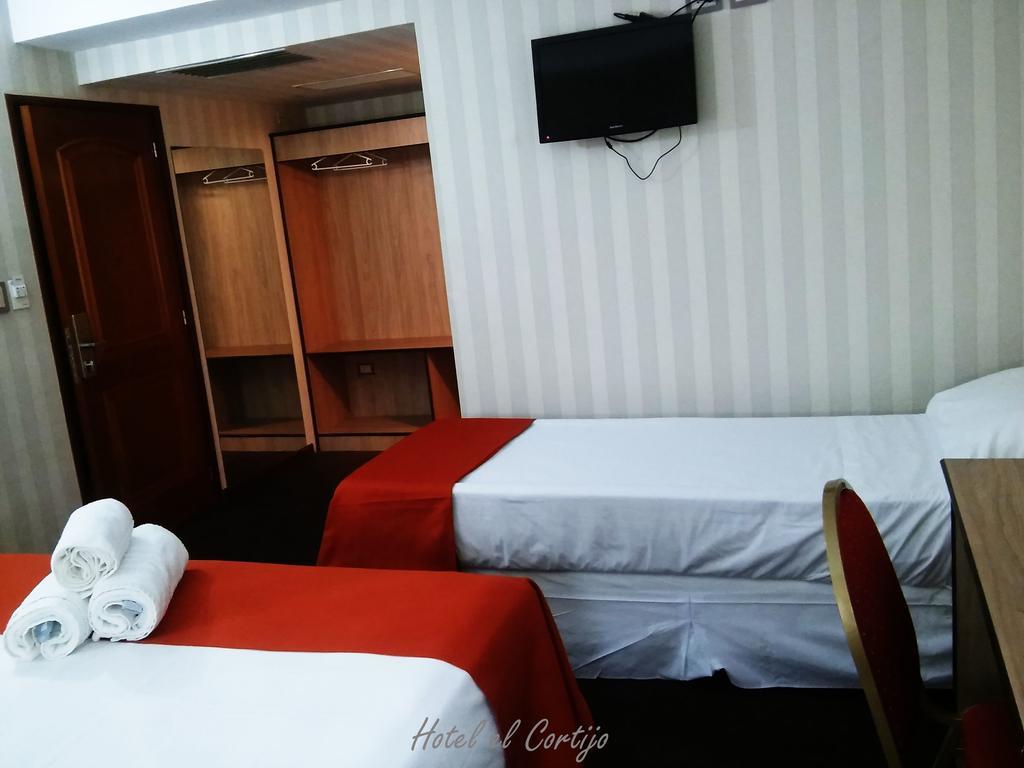 Hotel El Cortijo Neuquen Ngoại thất bức ảnh