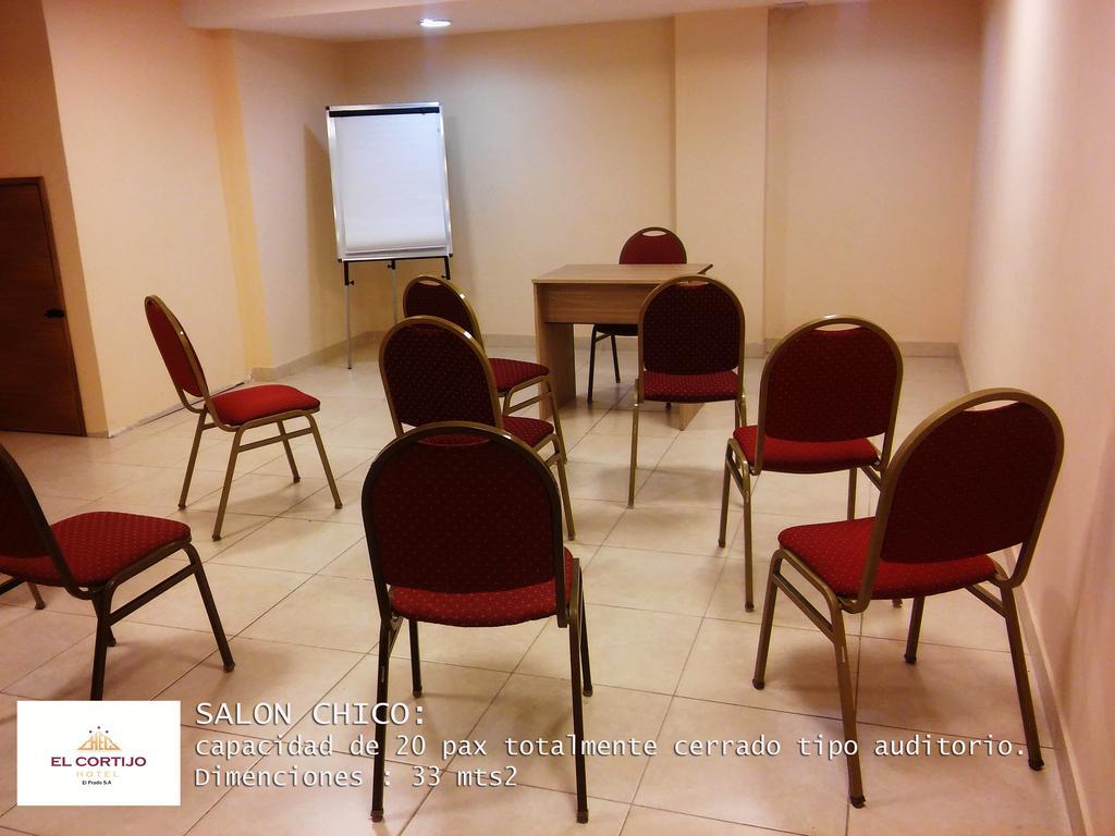 Hotel El Cortijo Neuquen Ngoại thất bức ảnh