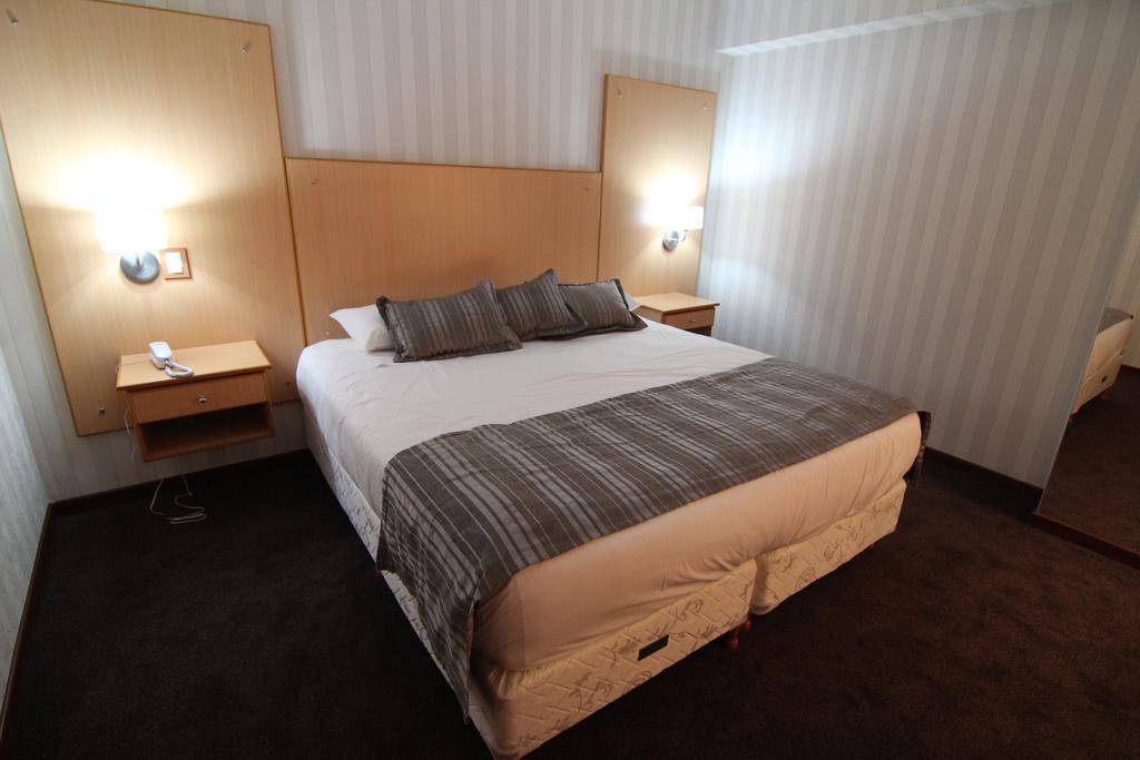 Hotel El Cortijo Neuquen Ngoại thất bức ảnh