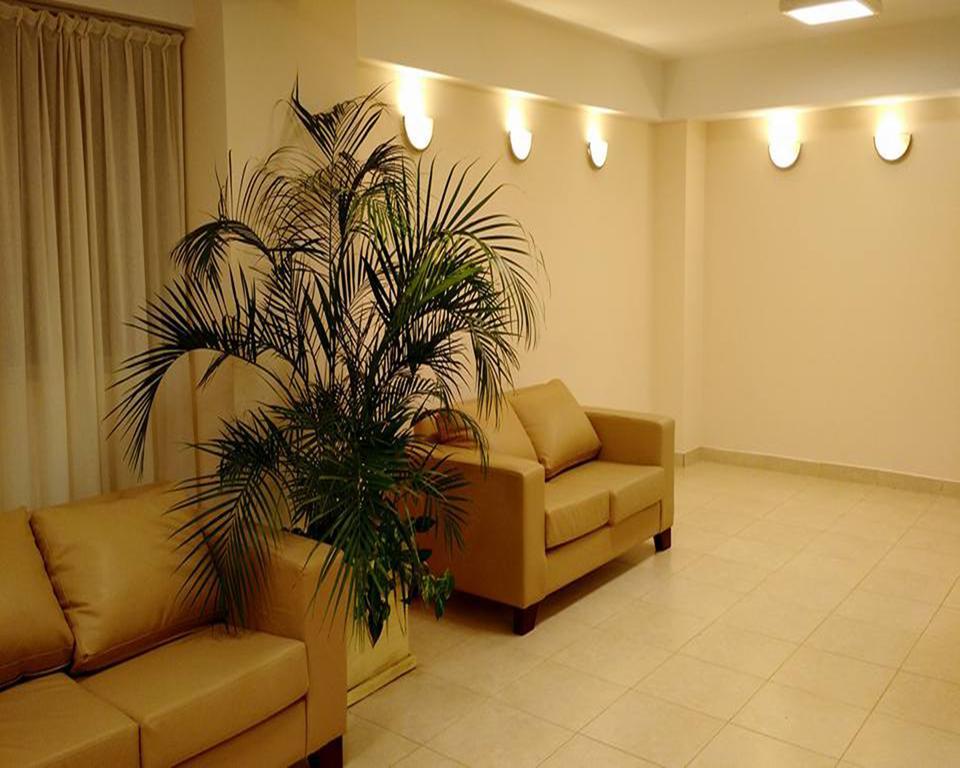 Hotel El Cortijo Neuquen Ngoại thất bức ảnh